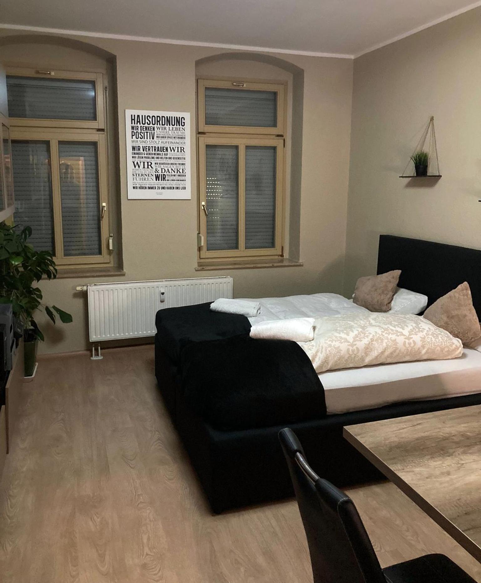 Adam'S Pension Chemnitz Esterno foto